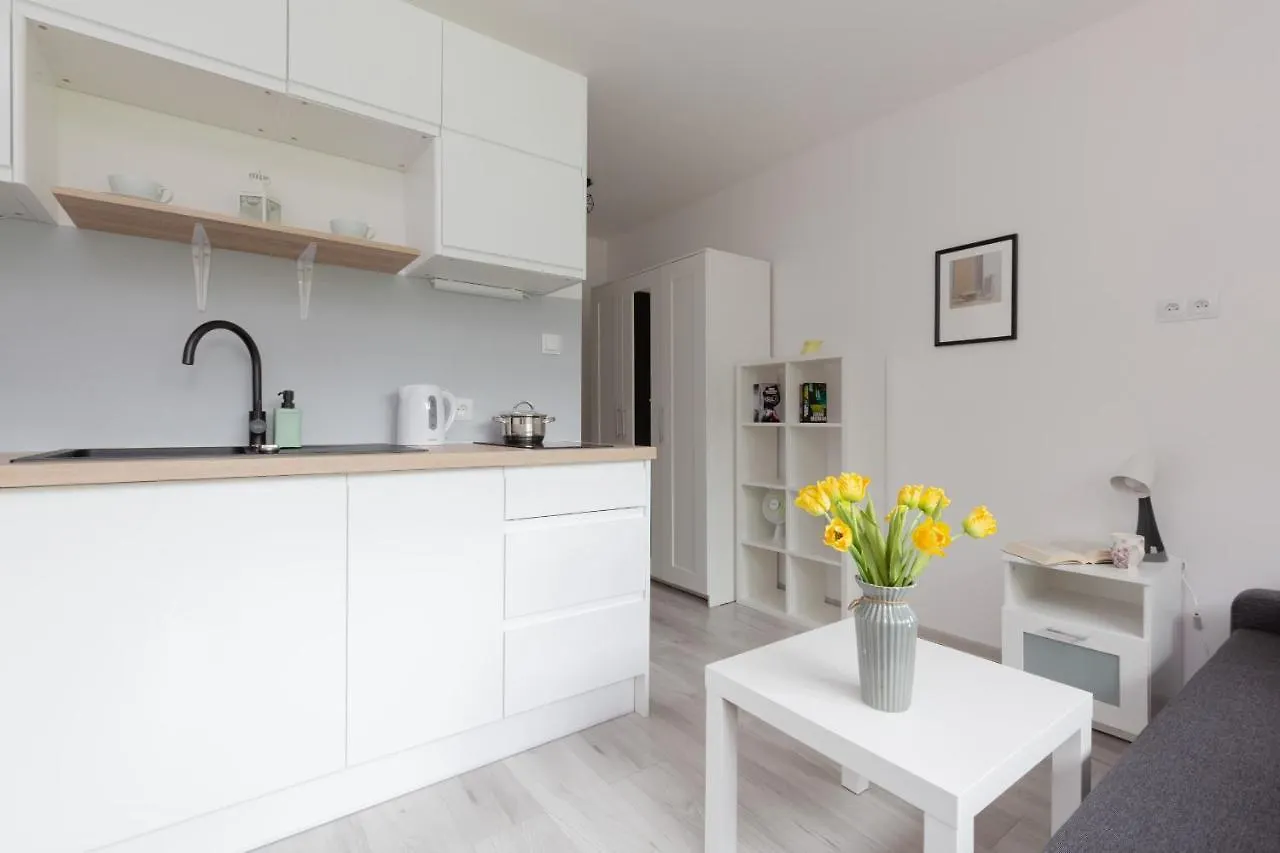 Pet-Friendly Studio Apartments Batorego Warsaw By Noclegi Renters 0*,