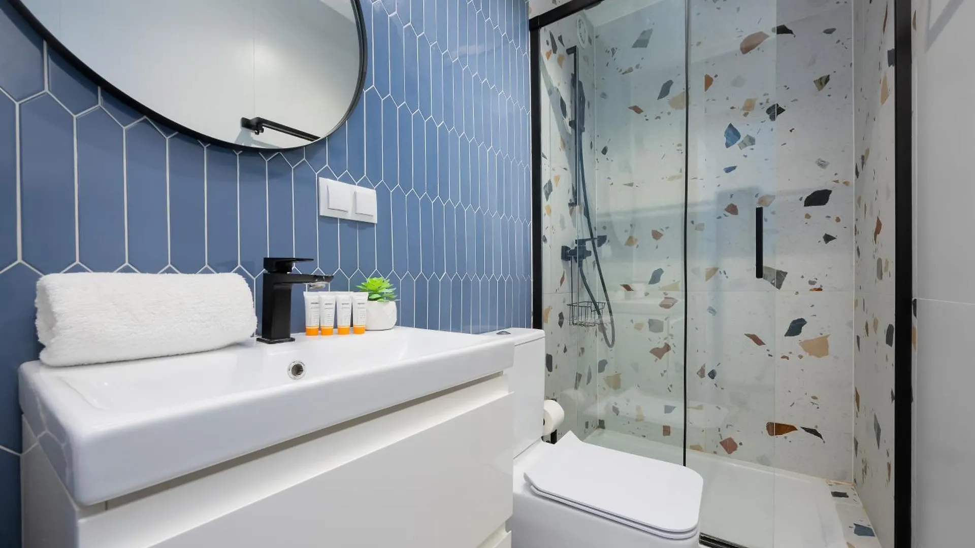 Pet-Friendly Studio Apartments Batorego Warsaw By Noclegi Renters